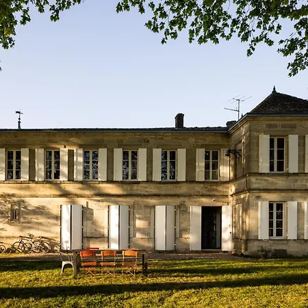 Holiday home Chateau Au Coeur Du Domaine Viticole Saint-Emilion