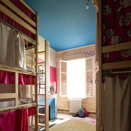 Chateau Au Coeur Du Domaine Viticole Tatil Evi *