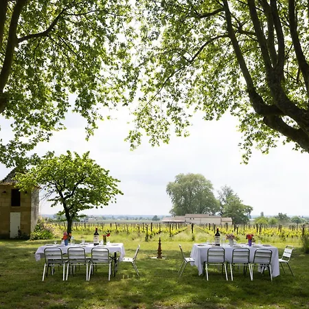 Holiday home Chateau Au Coeur Du Domaine Viticole *